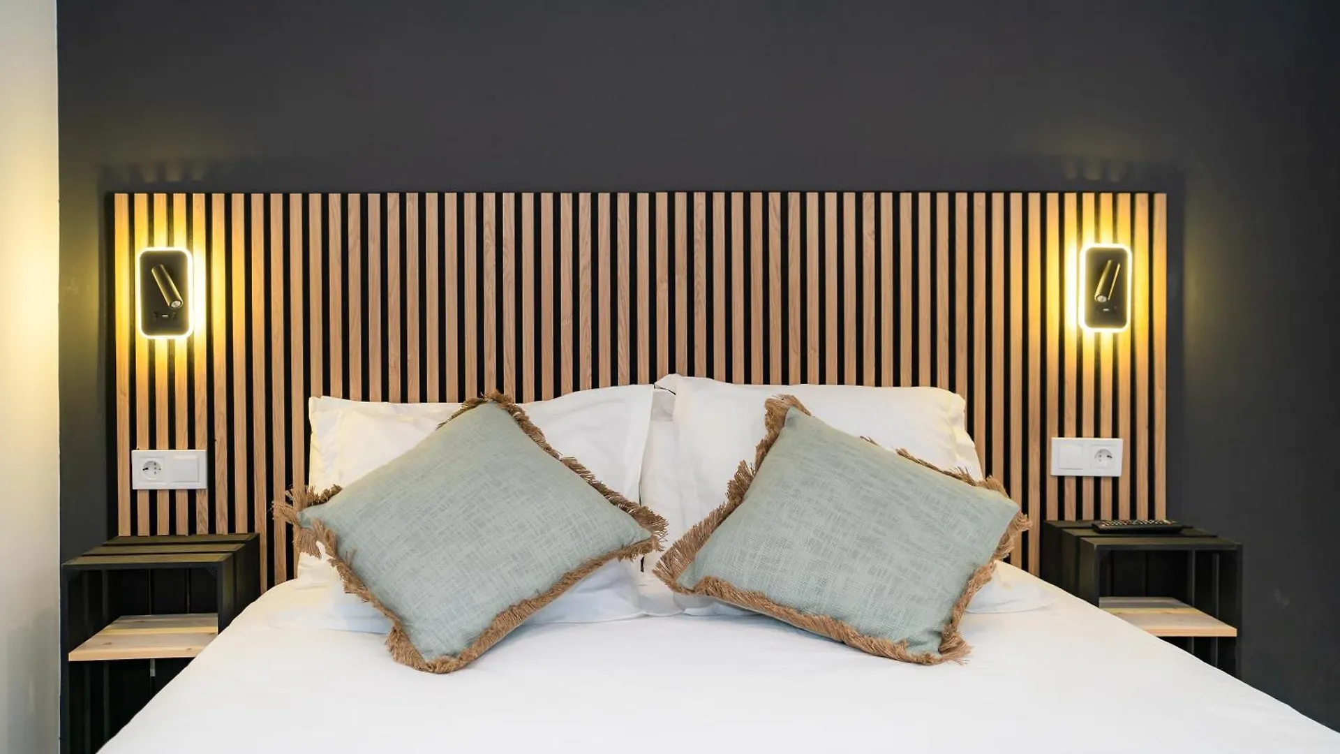 Nomad Malaga - Airport III Apartment 0*,